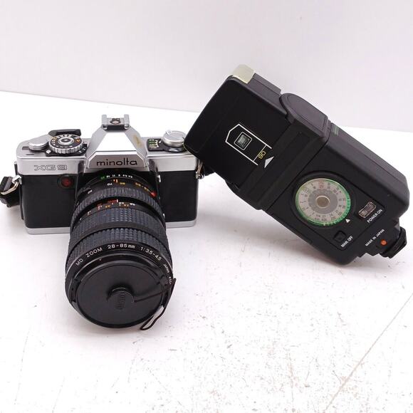 1979 Minolta XG-9 Camera 35mm SLR With 28-85mm F3.5-4.5 MD Zoom Lens Japan - Picture 1 of 16